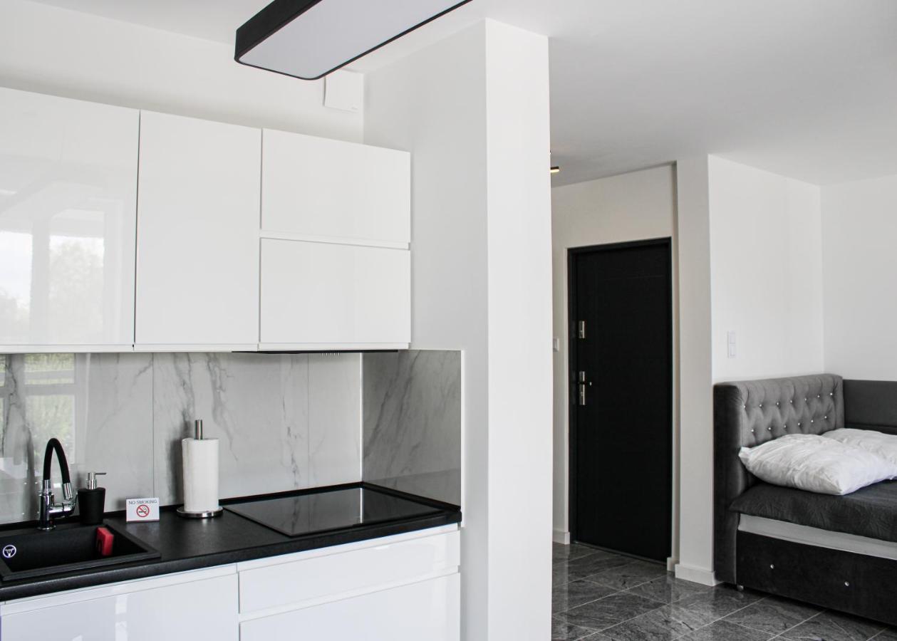 Apartament Black-Niska Z Garazem Podziemnym Kielce Exterior photo